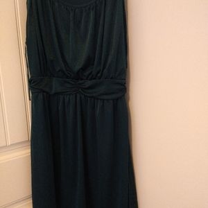Dress dark green color